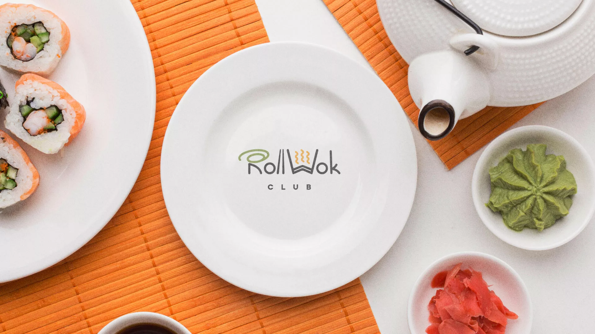 Разработка логотипа и фирменного стиля в Горно-Алтайске для суши-бара «Roll Wok Club» Разработка логотипа и фирменного стиля в Горно-Алтайске для суши-бара «Roll Wok Club»